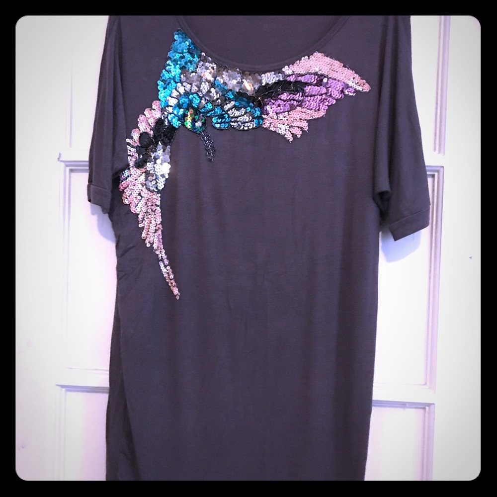 Glamorous sequin embellished multicolor crew neck